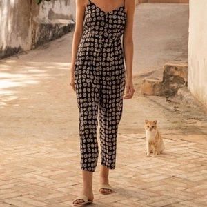 Amuse Society Labyrinth jumpsuit black Medium